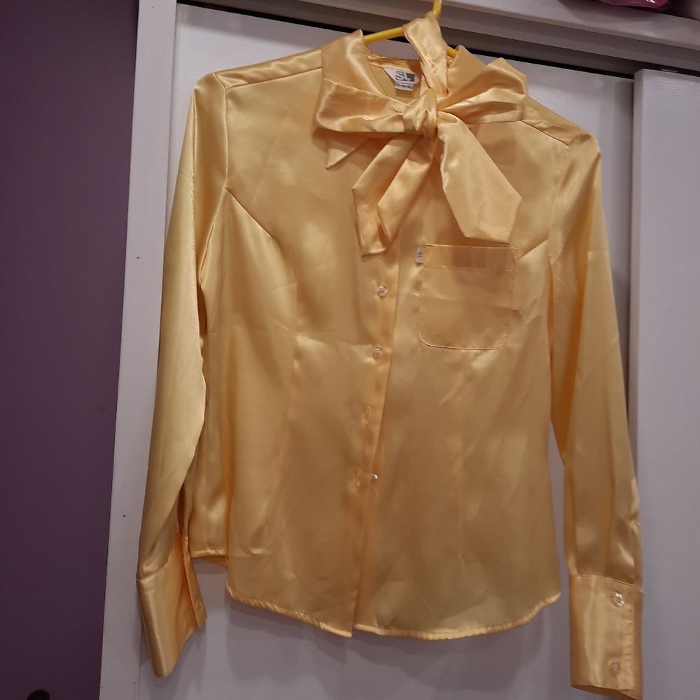 Woman's yellow shirt